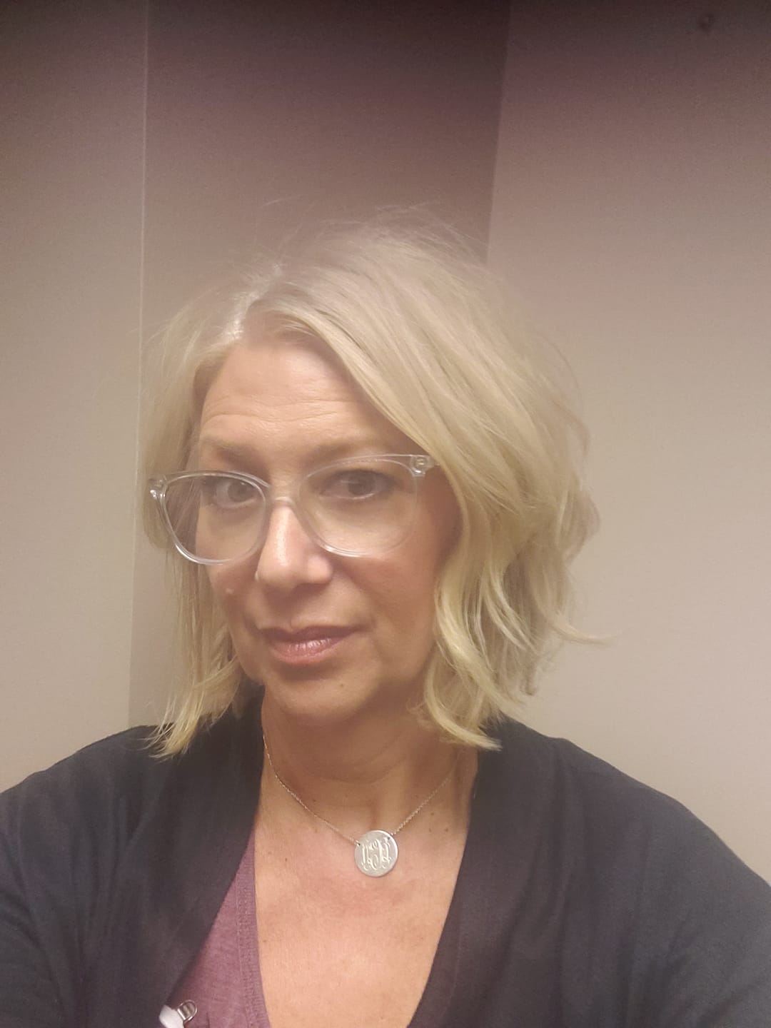 Customer photo review of Root Texturizing Powder + Flex Hold Hairspray Bundle