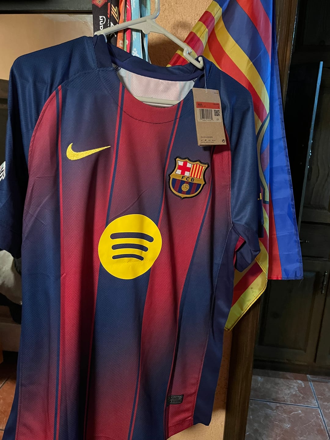 Customer photo review of Jersey FC Barcelona 2025-2026 Local Versión para Aficionado