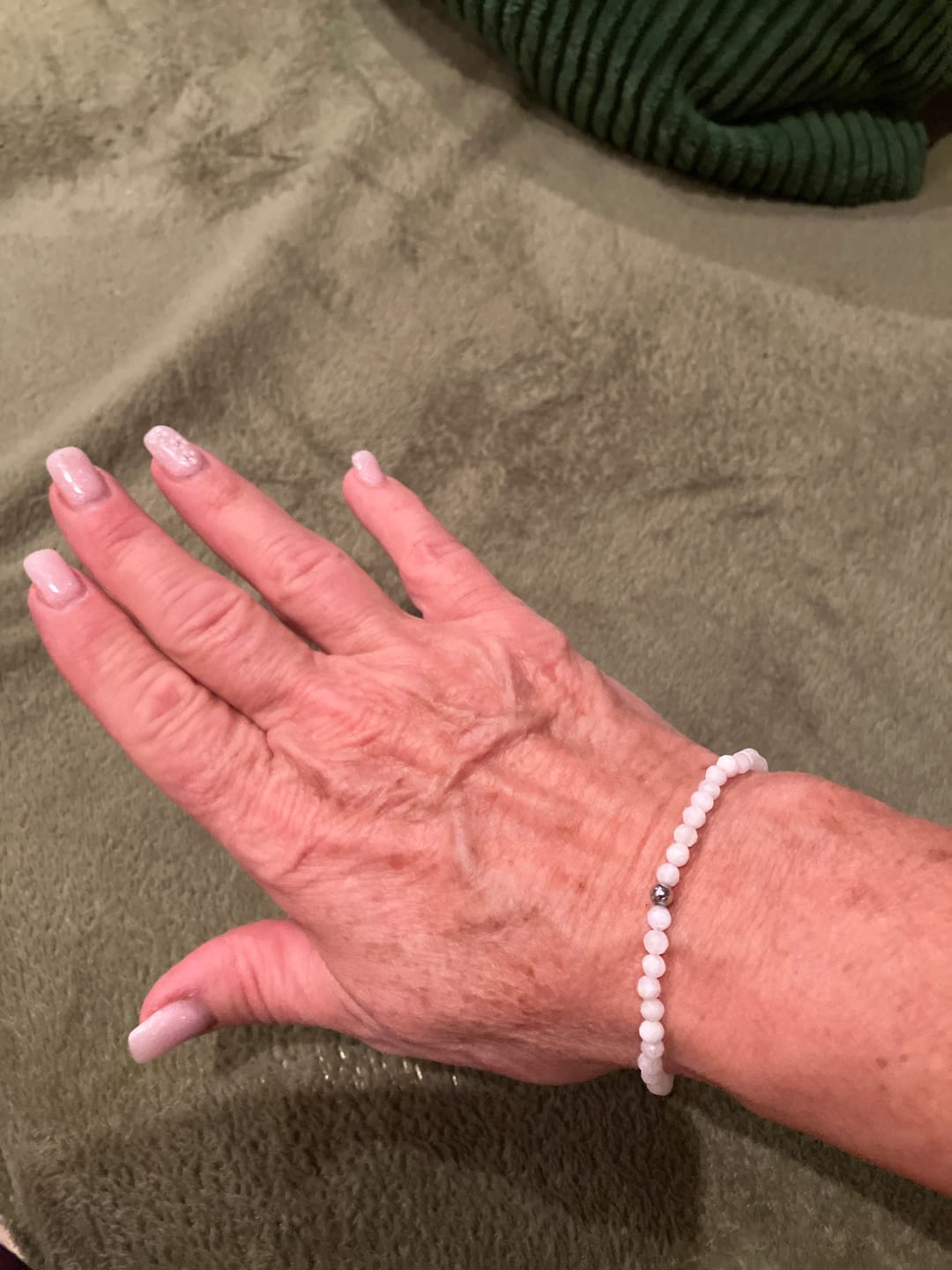 Customer photo review of Mondstein Armband - Naturperlen