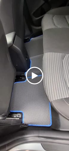 Customer video review of Dywaniki samochodowe na zamówienie - Przód i tył