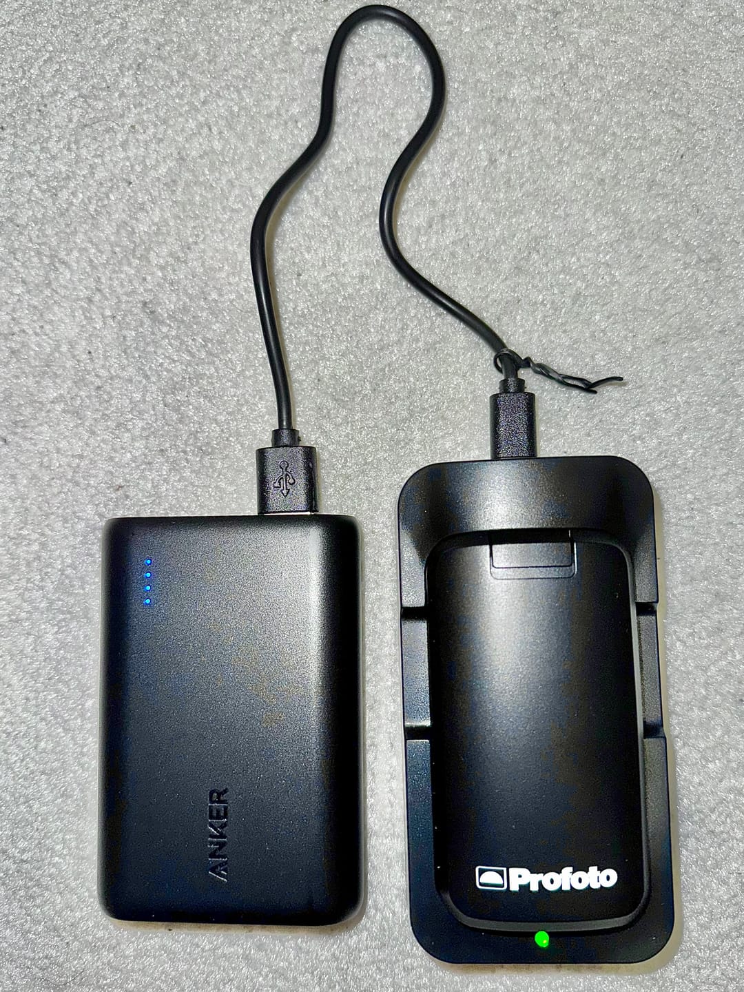 Customer photo review of iwata Battery Charger for Profoto A-Series