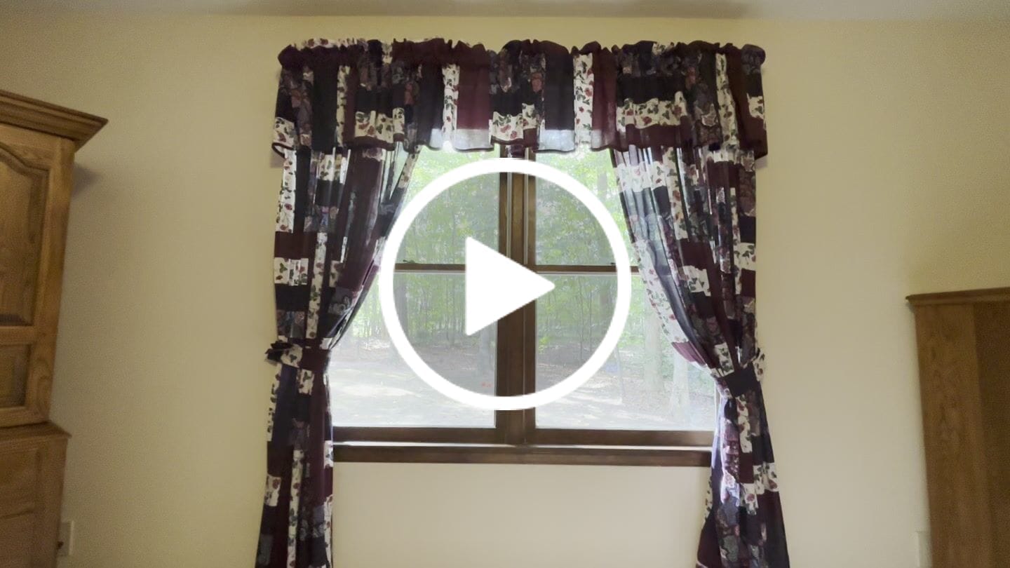 Customer video review of SmartWings Motorized Roller Shades 100% Blackout Essential