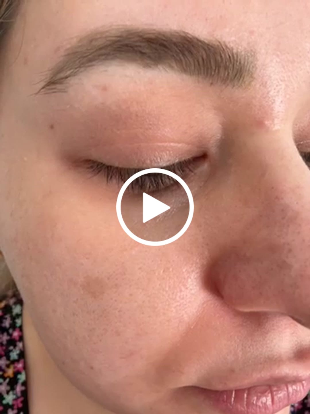 Customer video review of BROWCOCA!NE - Augenbrauenserum