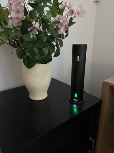 Customer photo review of F+F Onyx Estate Diffuser