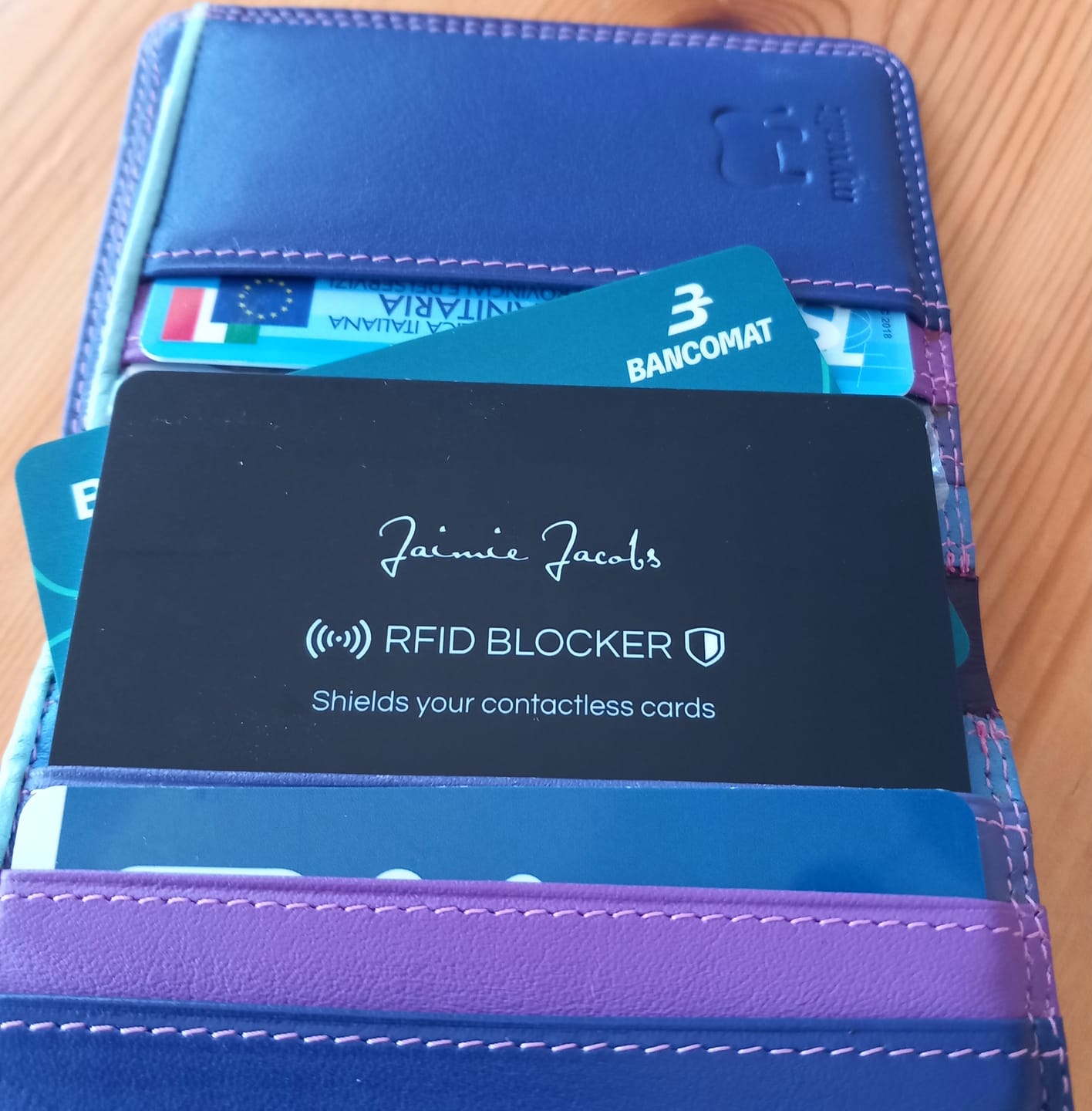 Customer photo review of RFID protection card