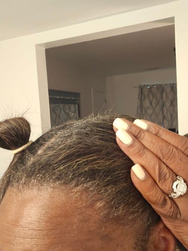 Customer photo review of Instant Dye Shampoo