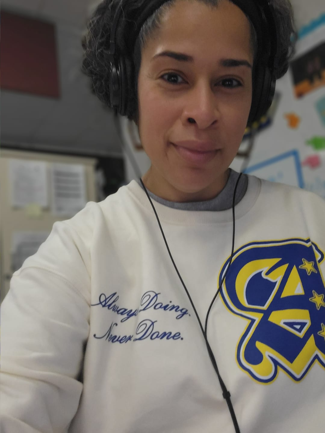 Customer photo review of PREORDER: ADULT Embroidered NCAT Aggie LOGO-Land Unisex Sponge Cotton HBCU Family Sweatshirt