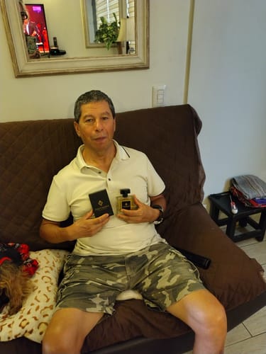 Customer photo review of Tendencia a DValentino Donna Born In Roma