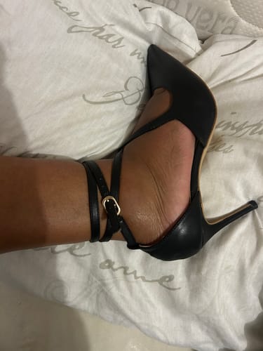Customer photo review of Isabelle Matt  Black Heels