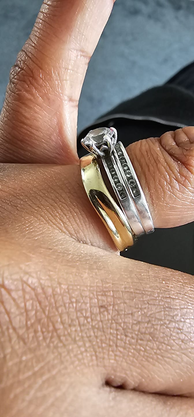 Customer photo review of Molten Slim Ring