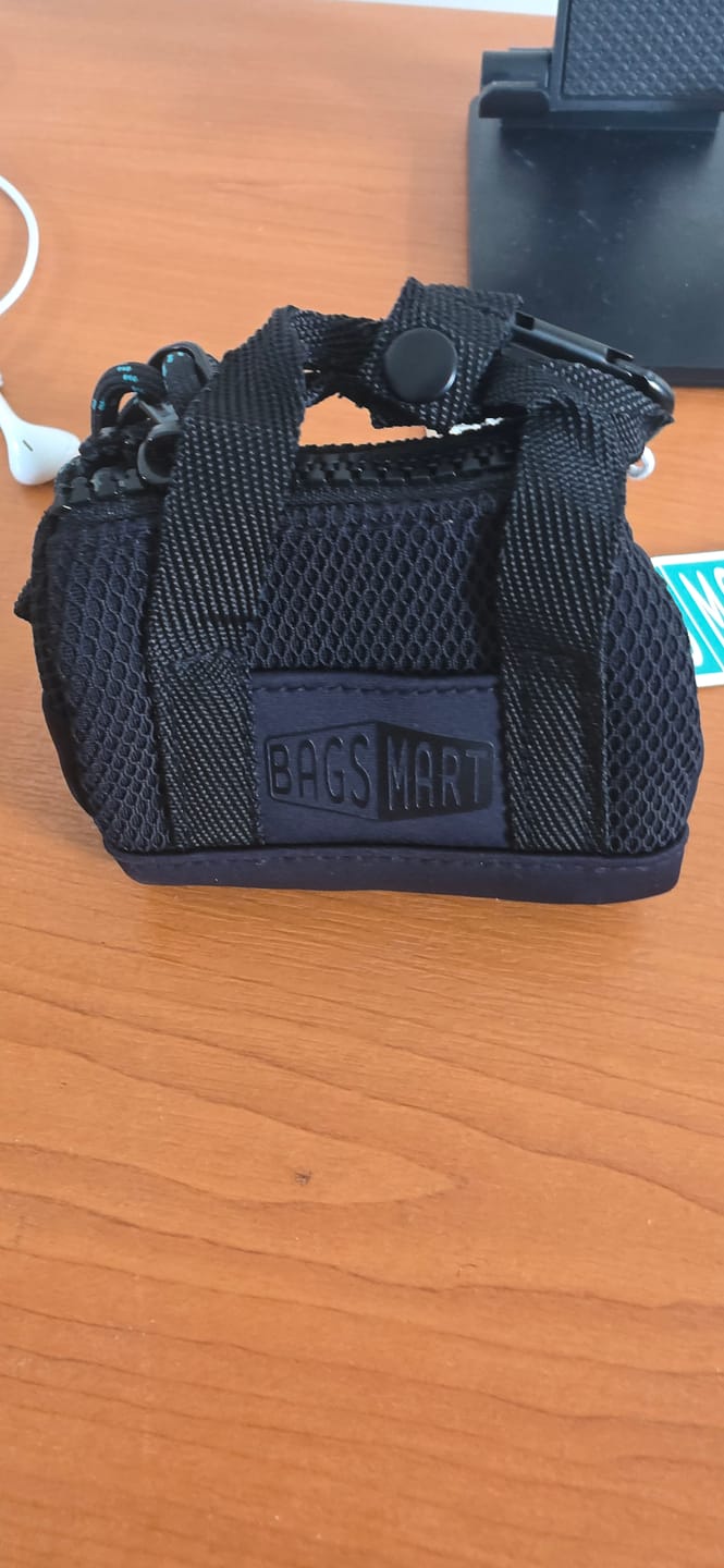 Customer photo review of (Free Gift) REIKI AirPods Holder