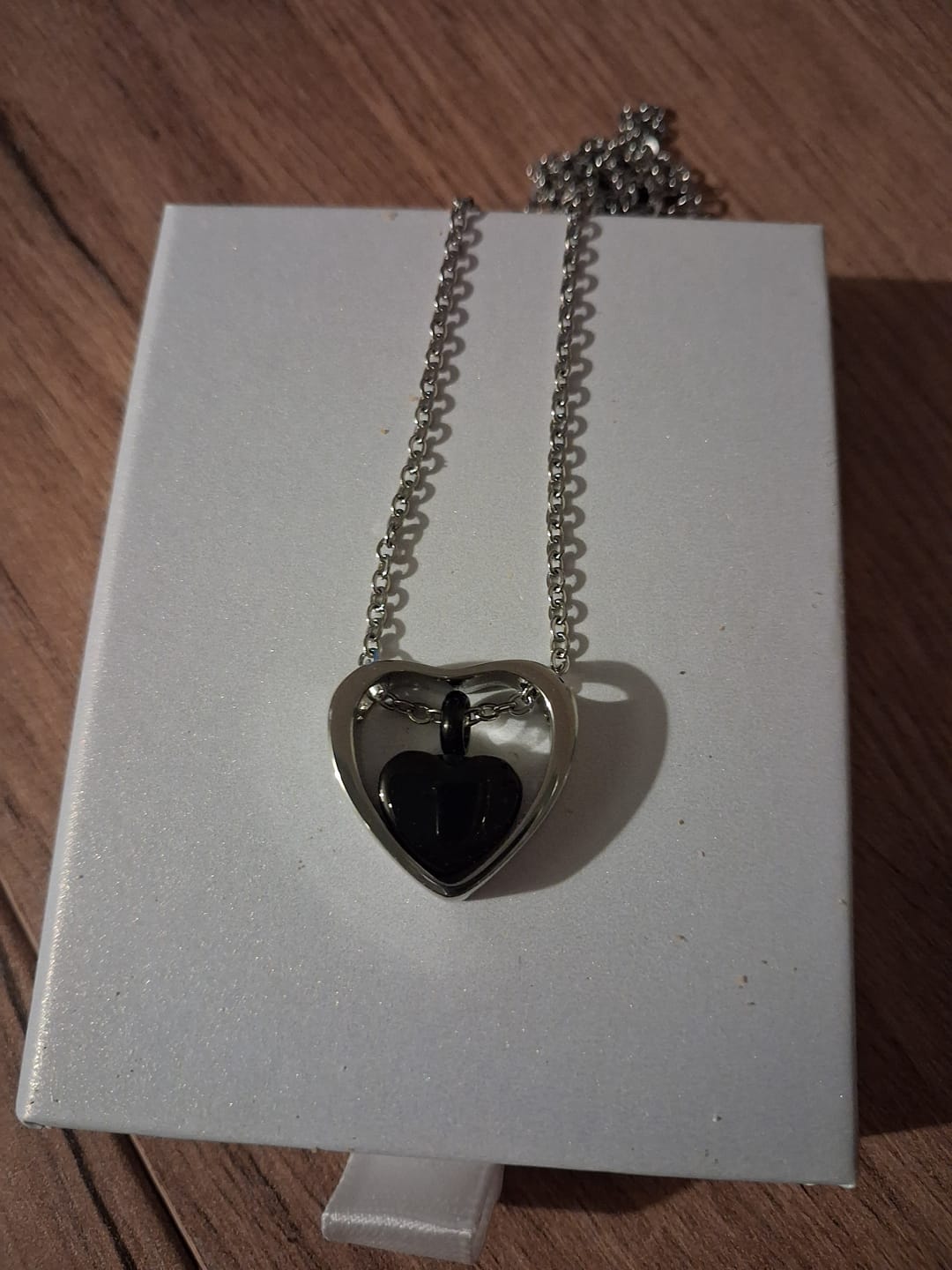 Customer photo review of Double Heart Pendant Cremation Urn Necklace for Ashes Memorial Jewelry-A003