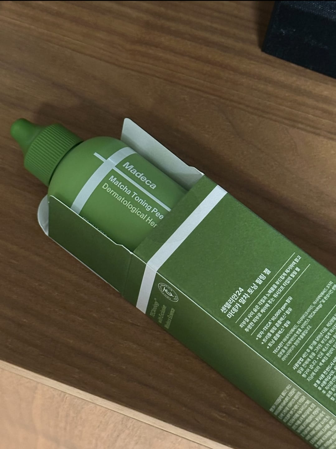 Customer photo review of Madeca Matcha Toning Peeling Gel 150ml