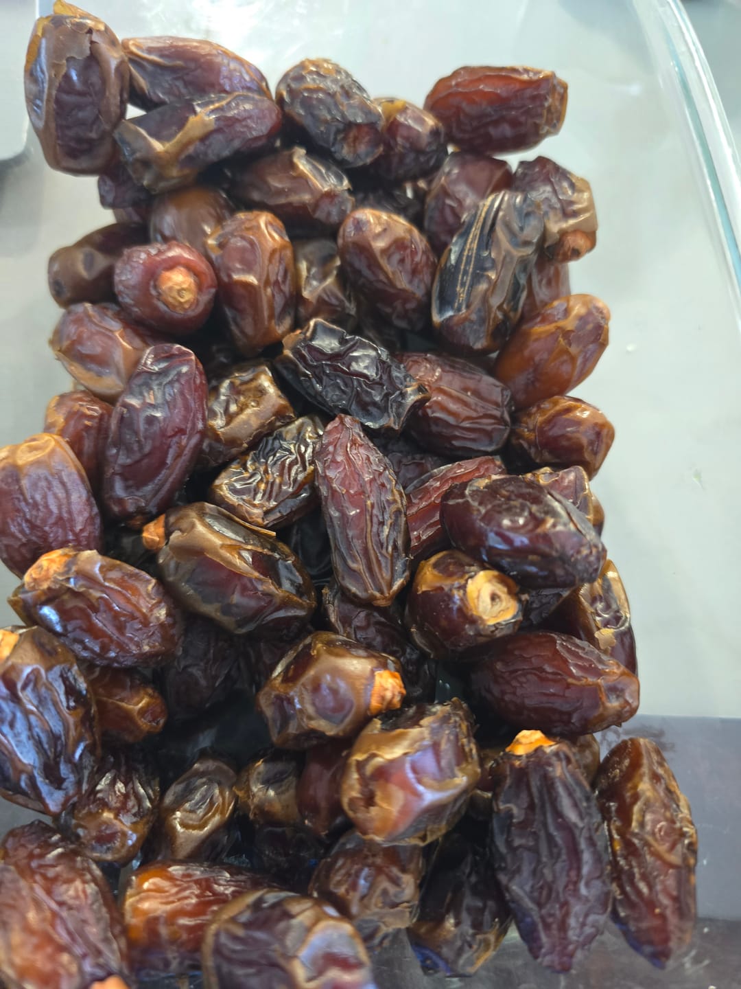 Customer photo review of Organic Mini Medjool Dates Box
