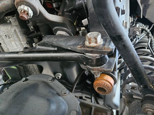 Customer photo review of SPE Motorsport 2005-2025 F-Series Super Duty Track Bar Bushing Kit