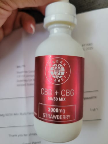 Customer photo review of CBD + CBG 3000Mg 50/50 Mix Multi Flavor 60ml