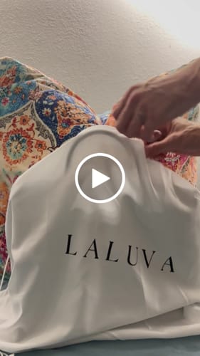 Customer video review of Laluva - Warkin Bags