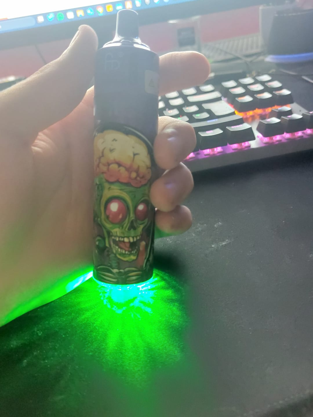 Customer photo review of Strawberry Kiwi