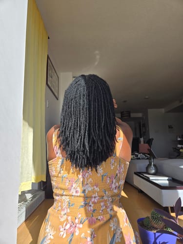 Customer photo review of Instant Dye Shampoo