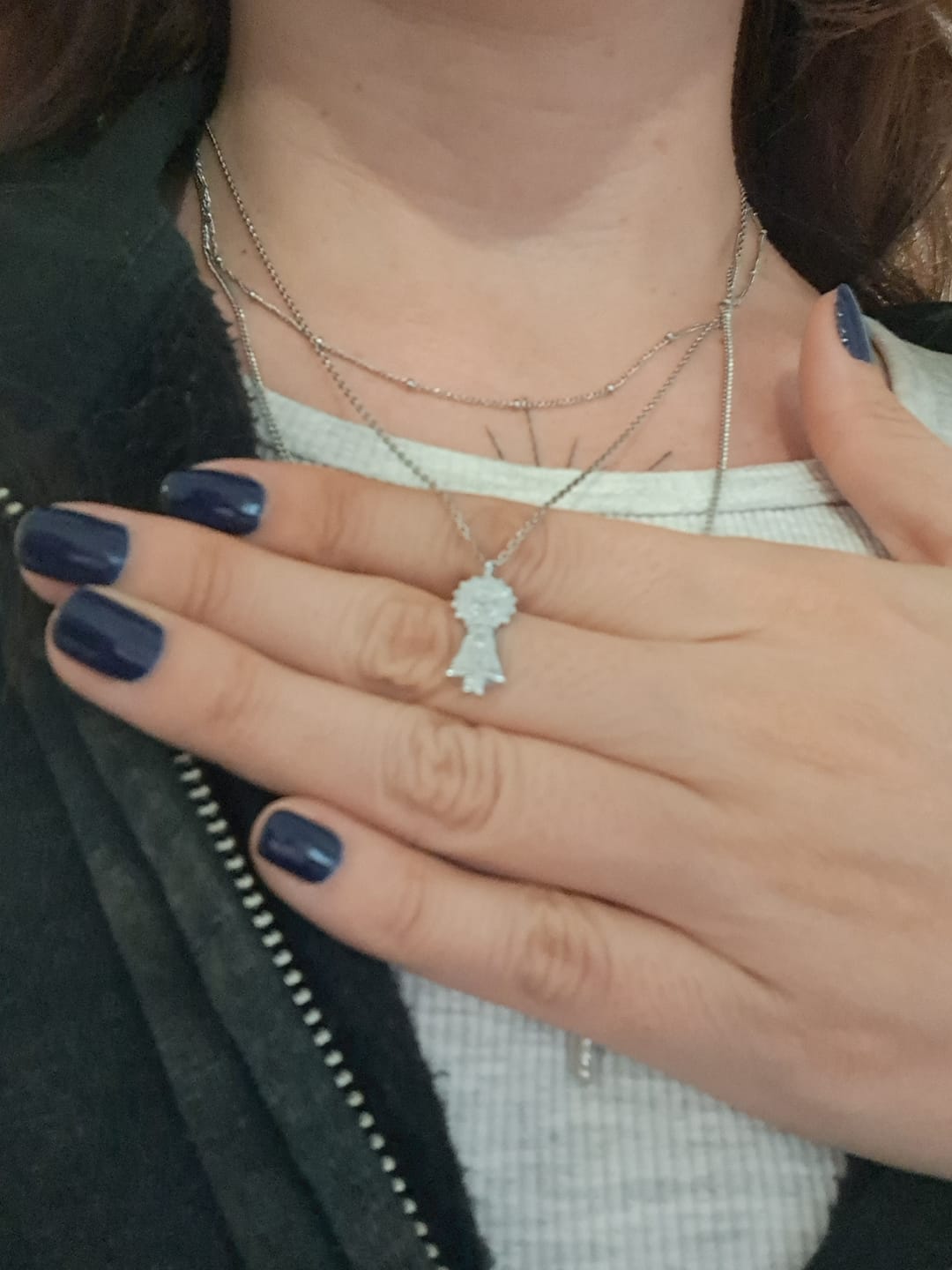 Customer photo review of Collar Virgen del Pilar