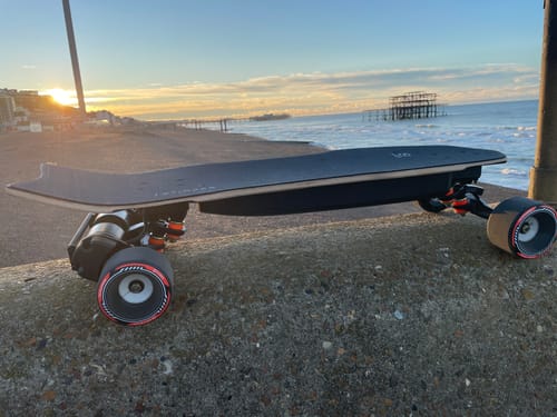 Customer photo review of Tynee® Stinger Long Range DKP Electric Skateboard & Shortboard
