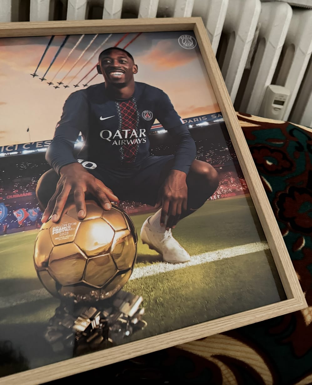Customer photo review of Poster Ousmane Dembélé Ballon d'Or 2025 Stade des Princes