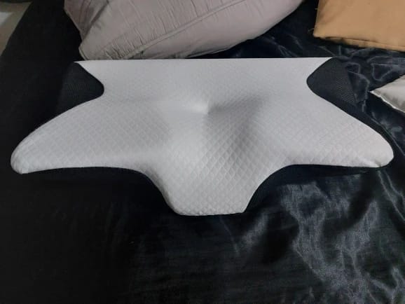 Customer photo review of OrthoDream® Orthopädisches Kissen