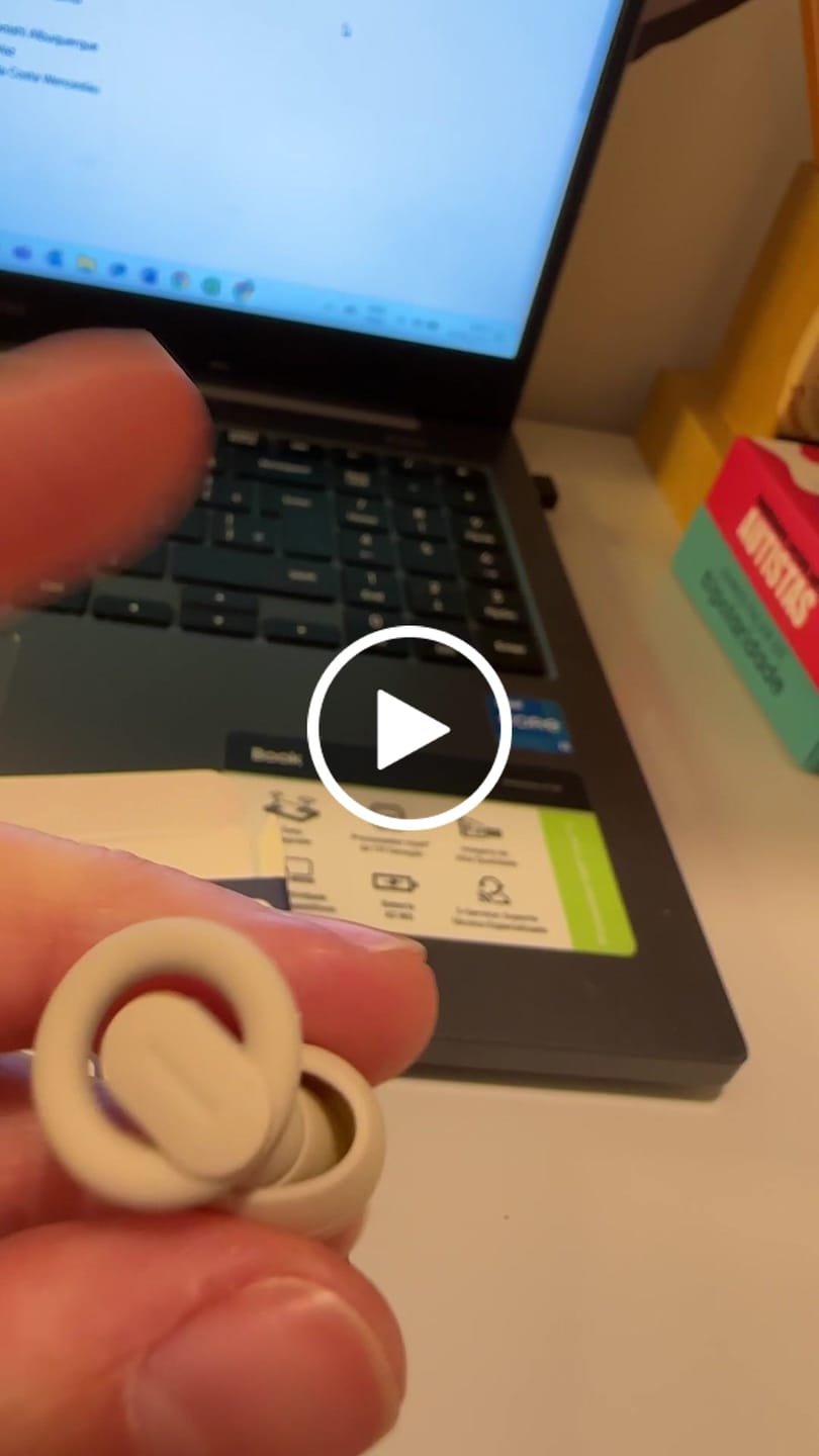 Customer video review of Protetor Auricular Kalm
