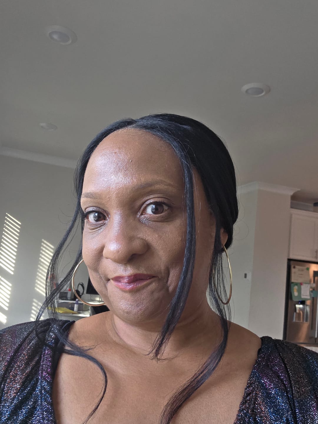 Customer photo review of Glamora By Sensationnel Glueless Pre-Styled 13x4 HD Lace Front Wig - GLAM UNIT 1