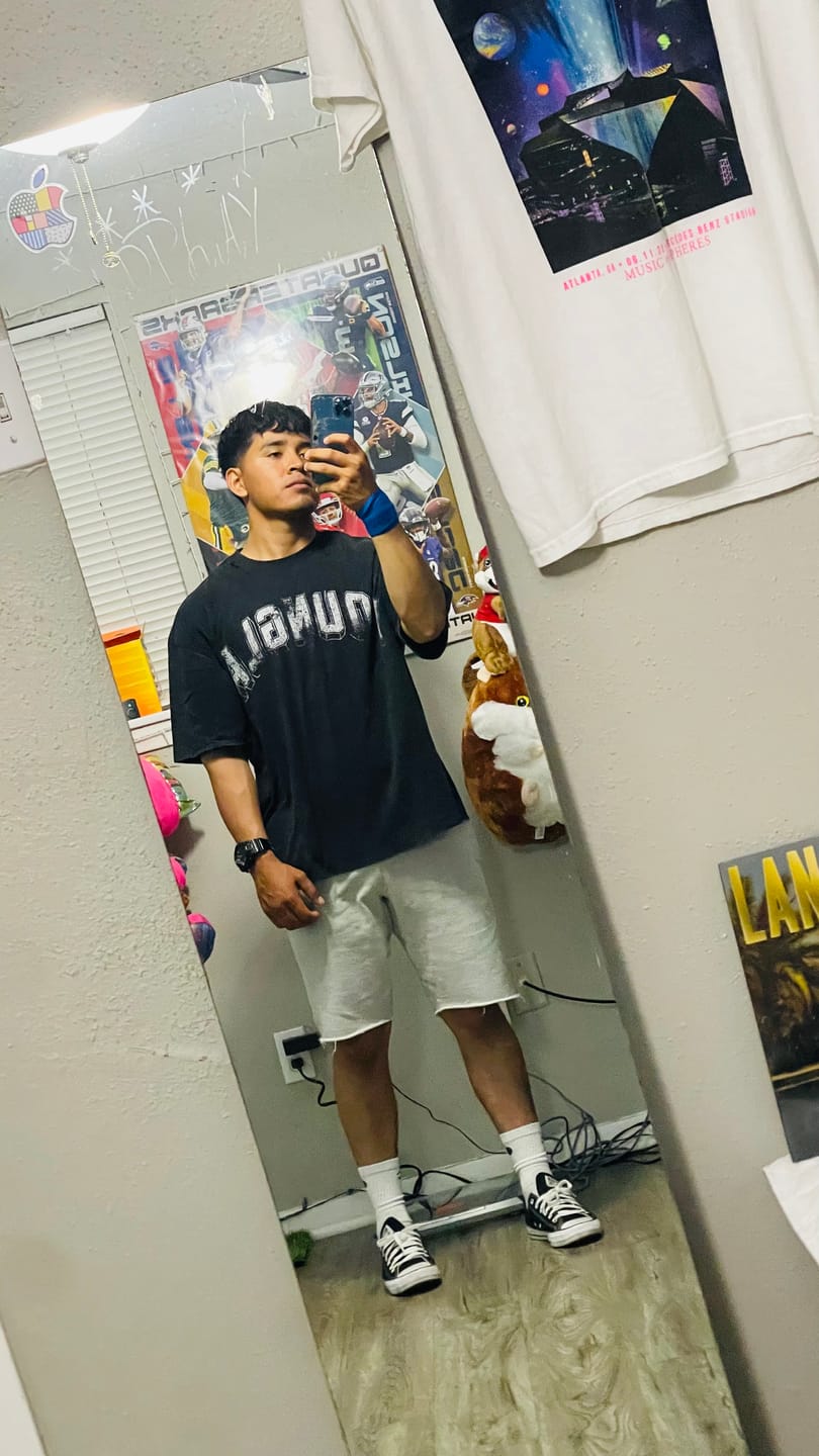 Customer photo review of 4139 - Oversized Baseball Tees