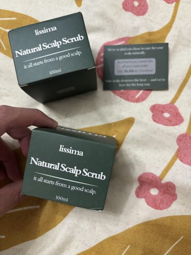 Customer photo review of LISSIMA Natural Scalp Scrub – for Flaky, Itchy, Irritated Scalp (Sensitive Care)