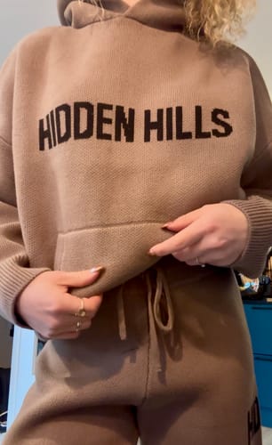Customer photo review of KNIT HOODIE TAUPE