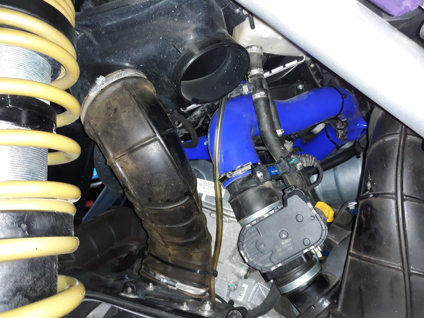 Customer photo review of RPM Can-Am Maverick X3 Full Silicone Charge Tubes Kit R & RR