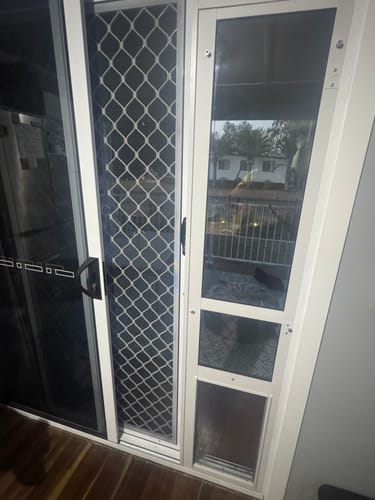 Customer photo review of Screen Door Adapter