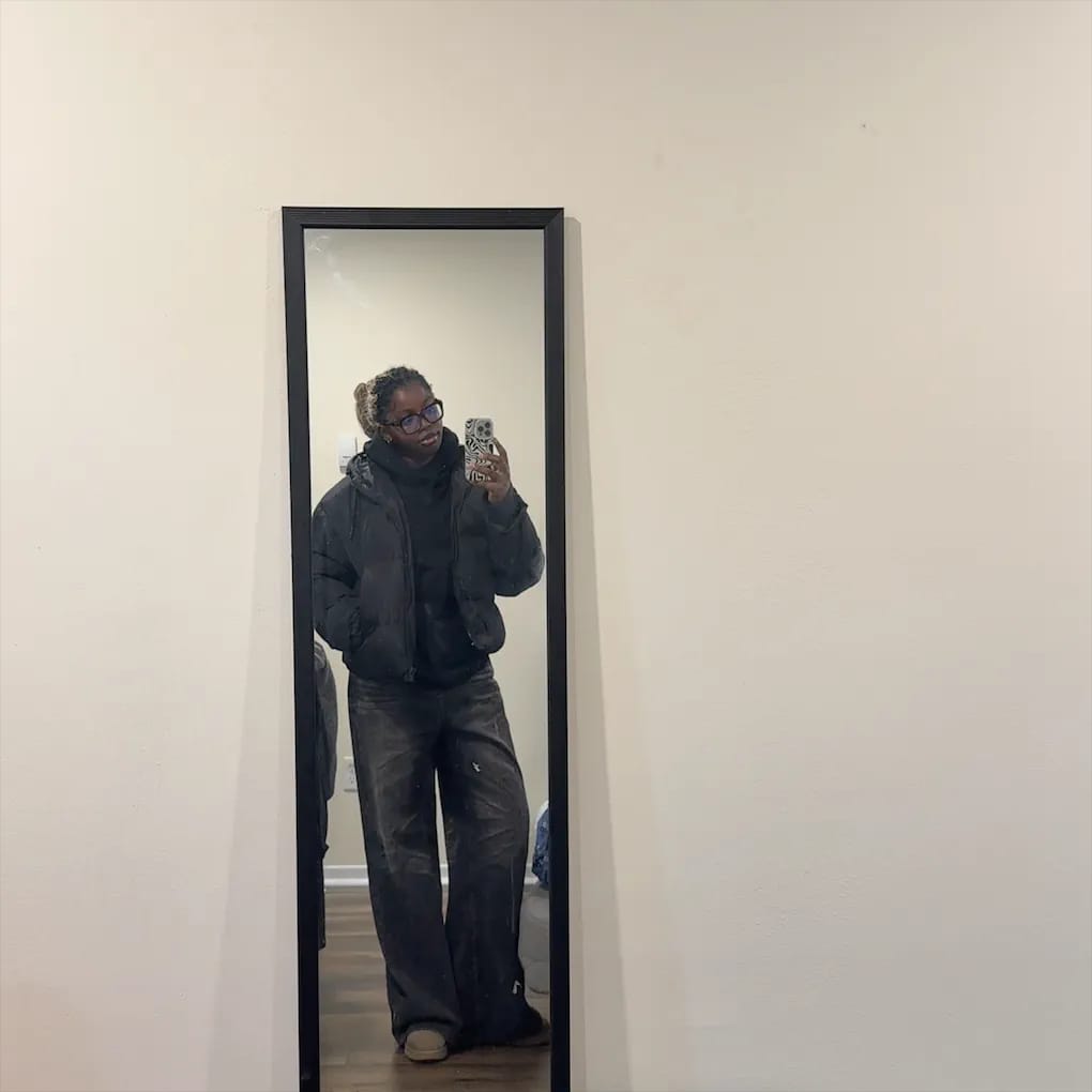 Customer photo review of Aelfric Eden Baggy  Folds Jeans