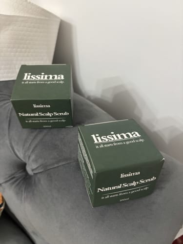 Customer photo review of LISSIMA Natural Scalp Scrub – for Flaky, Itchy, Irritated Scalp (Sensitive Care)