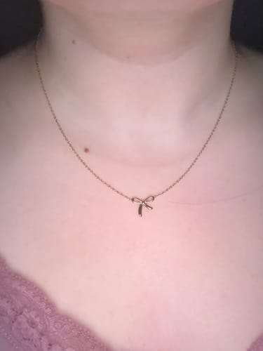 Customer photo review of Ribbon Vibes Kette 14K Vergoldet
