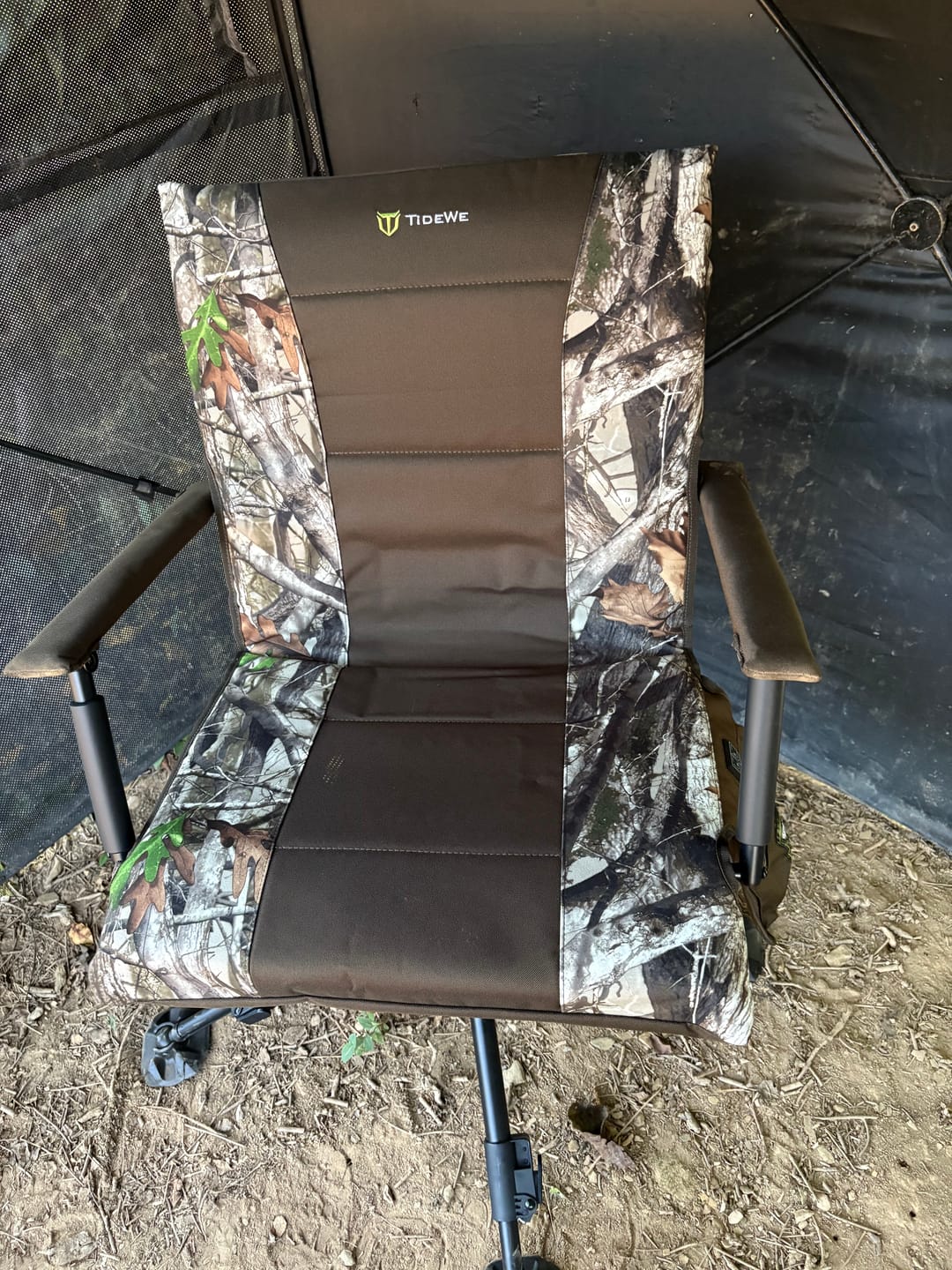 Customer photo review of Heated Hunting Chair Adjustable Height 360°  Swivel Blind Chair With Armrests
