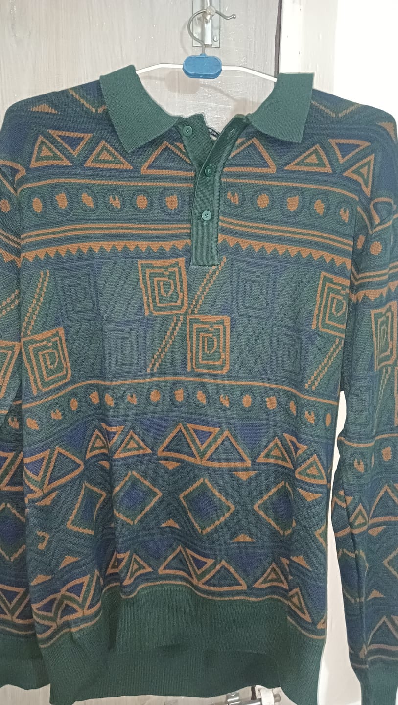 Customer photo review of Multicolour Geometric Jacquard Knit T-Shirt