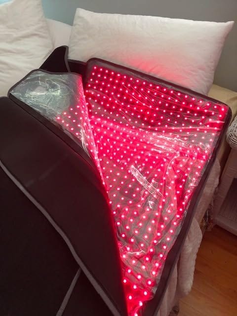 Customer photo review of Nicebeam Full Body Red Light Therapy Bag