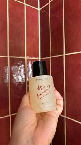 Customer photo review of Are You Vanilla? Night | Eau de Parfum