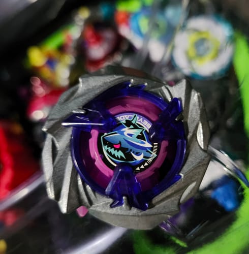 Customer photo review of [Pre-Order Lot 2 ETA September] Takara Tomy Beyblade X UX-15 SharkScale Deck Set