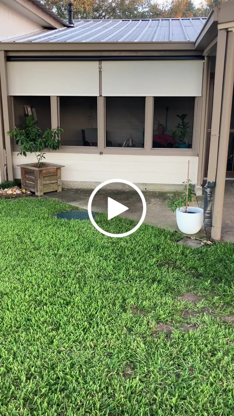 Customer video review of SmartWings Motorized Outdoor Shades 1%/3%/5% Openness