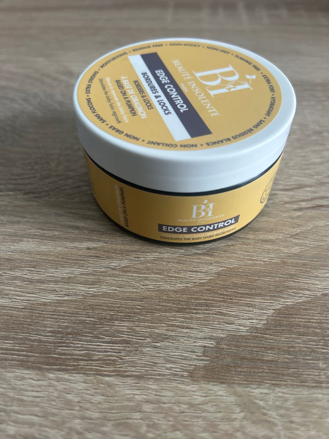 Customer photo review of GEL BORDURE EDGE CONTROL