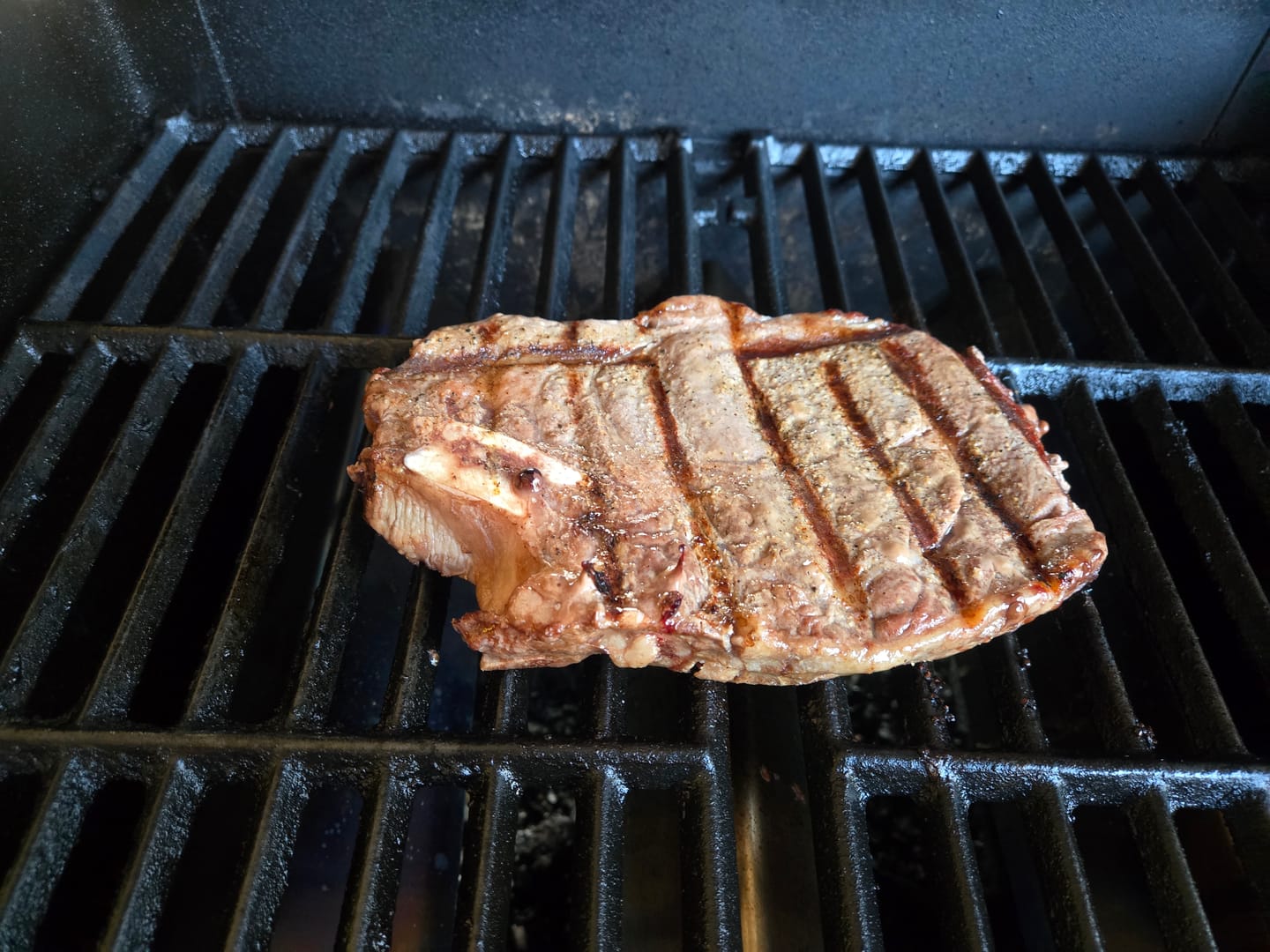 Customer photo review of 20oz RIBEYE STEAKS – BONE-IN, AMERICAN RAISED, FLAVOR-PACKED