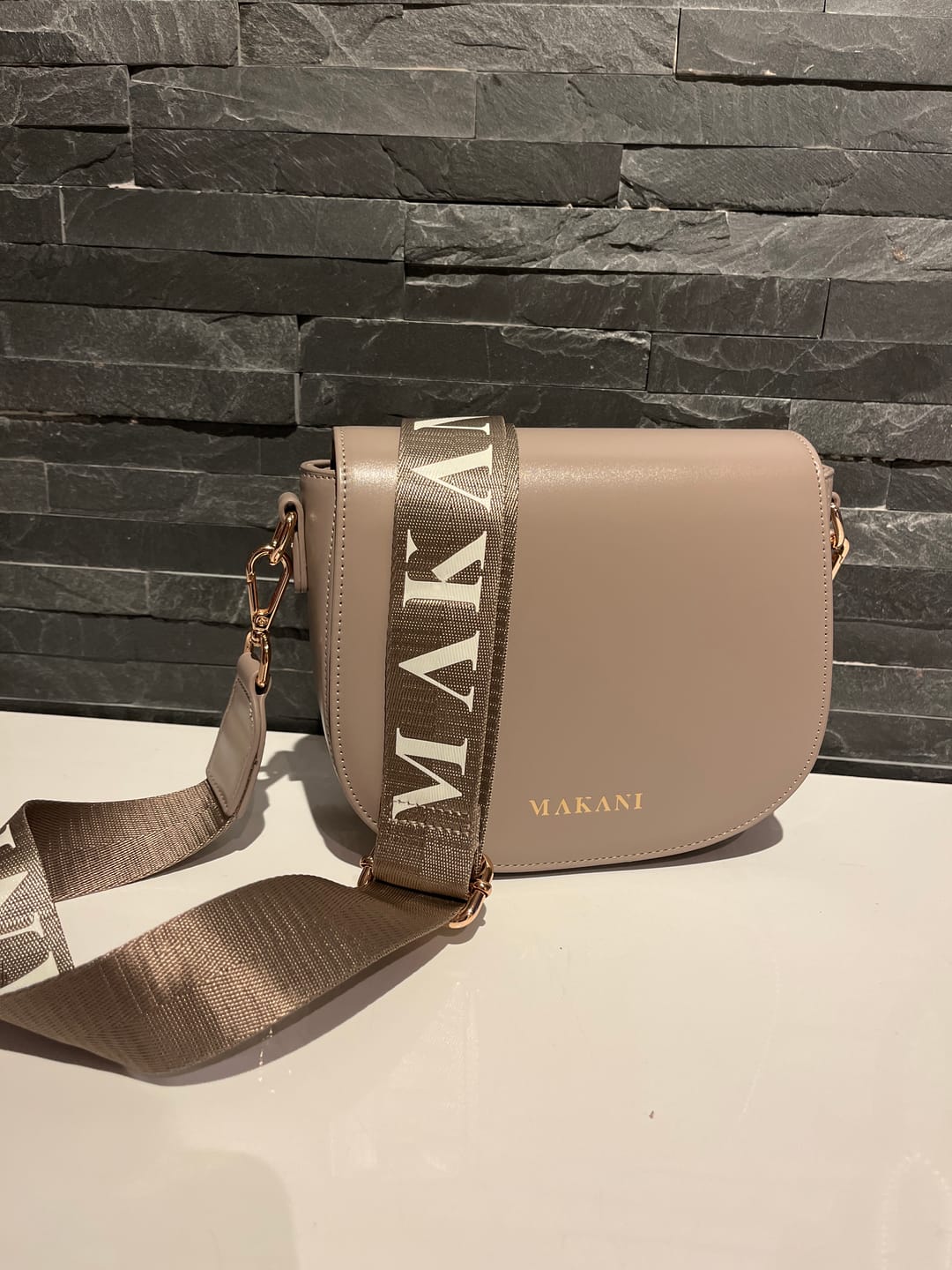 Customer photo review of JASMIN - TAUPE