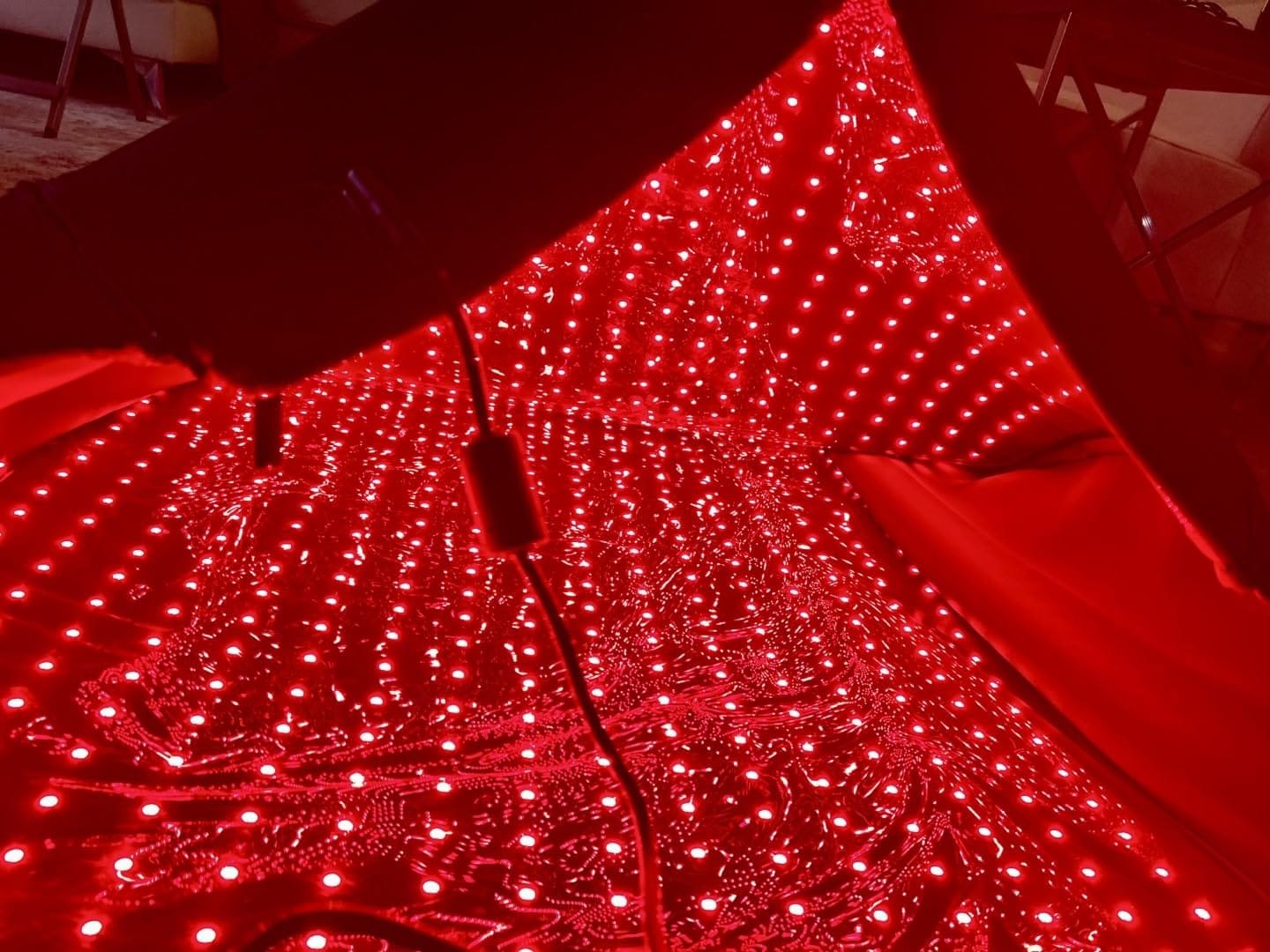 Customer photo review of Nicebeam Full Body Red Light Therapy Bag