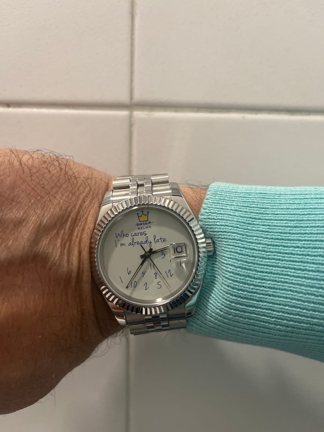 Customer photo review of EONDATE MAXI CLASSIC WATCH