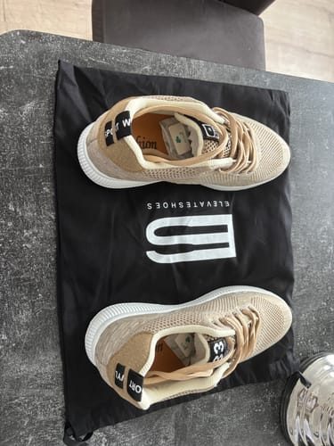 Customer photo review of ELEVATESHOES SPRINT