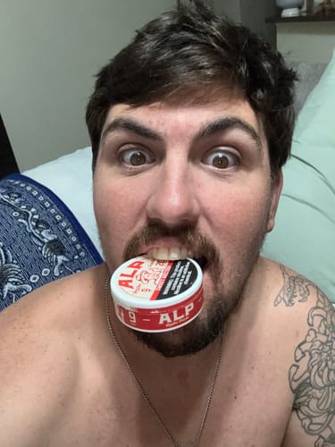 Customer photo review of Sweet Nectar Nicotine Pouches